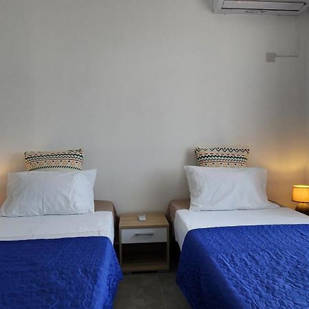 Sandstone Luxury 2 Bedroom Apartment With Lift And Common Pool Flic-en-Flacq Kültér fotó